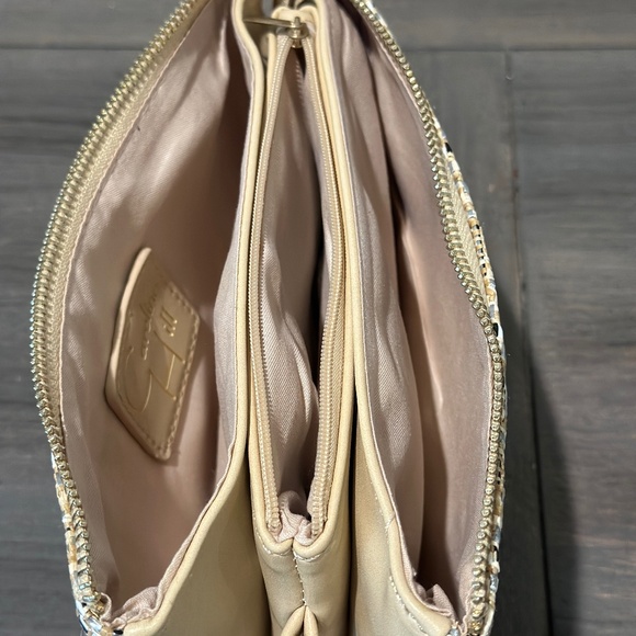 BNWT Caroline Hill Woven Crossbody - Picture 3 of 8